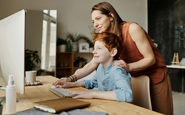 tecnologĂa para padres y madres en familia